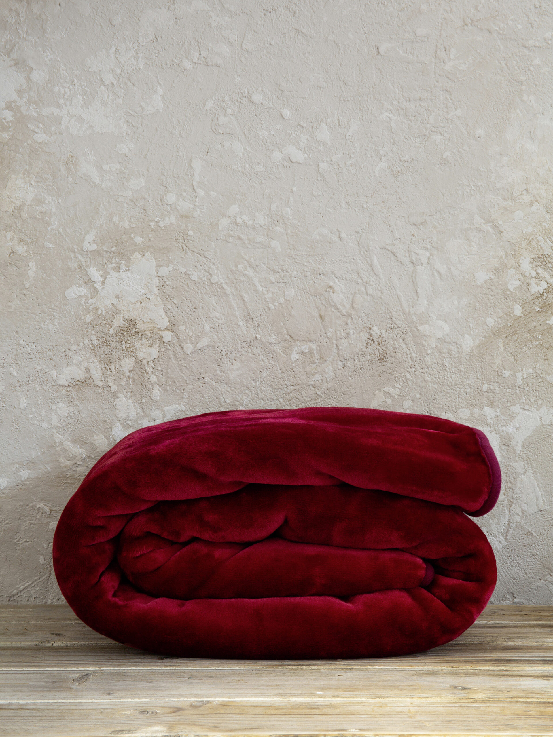 Κουβέρτα Βελουτέ Μονή 160x220 Coperta - Ruby Red - Nima Home - 5206482079793