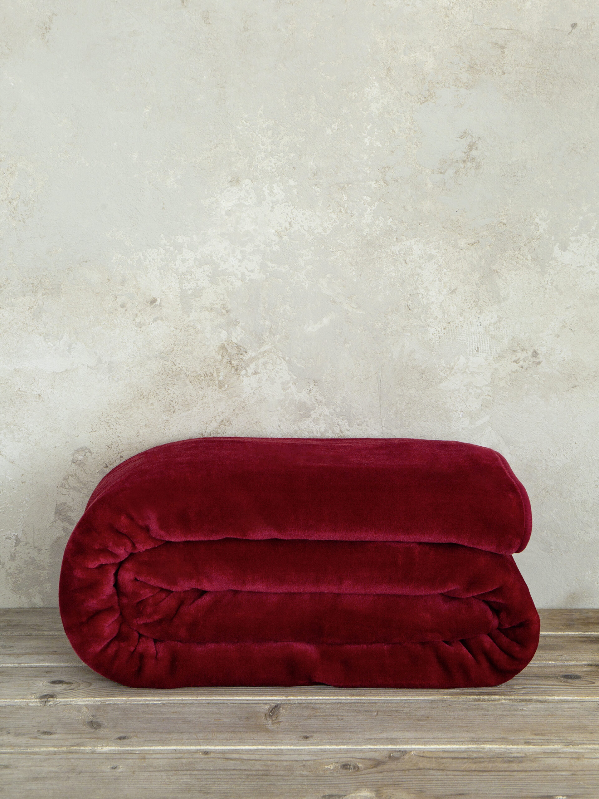 Κουβέρτα Βελουτέ Μονή 160x220 Coperta - Red - Nima Home - 5206482108905
