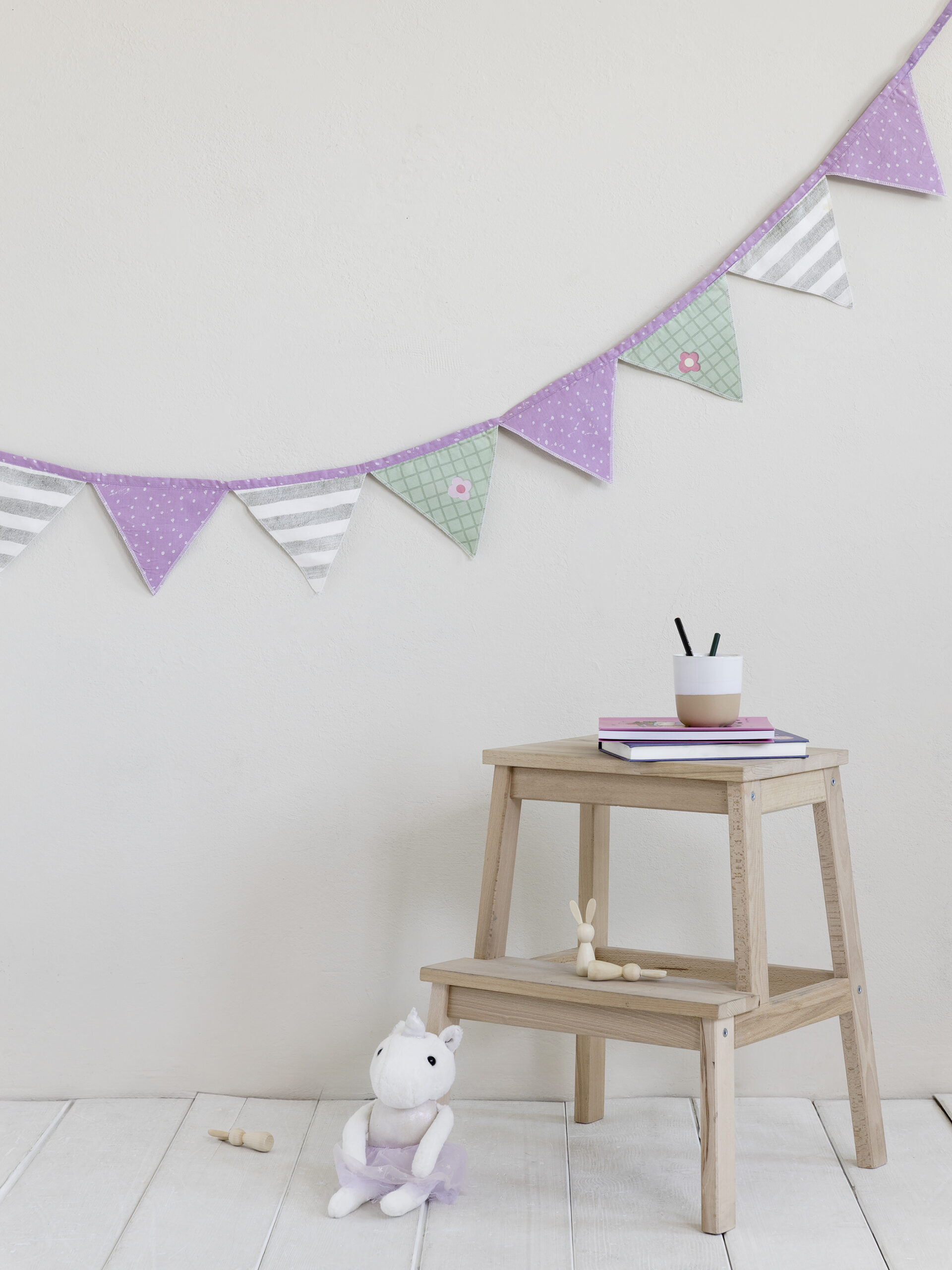 Διακοσμητική Γιρλάντα 240x15 - Muffin - Nima Bebe - 5206482147249